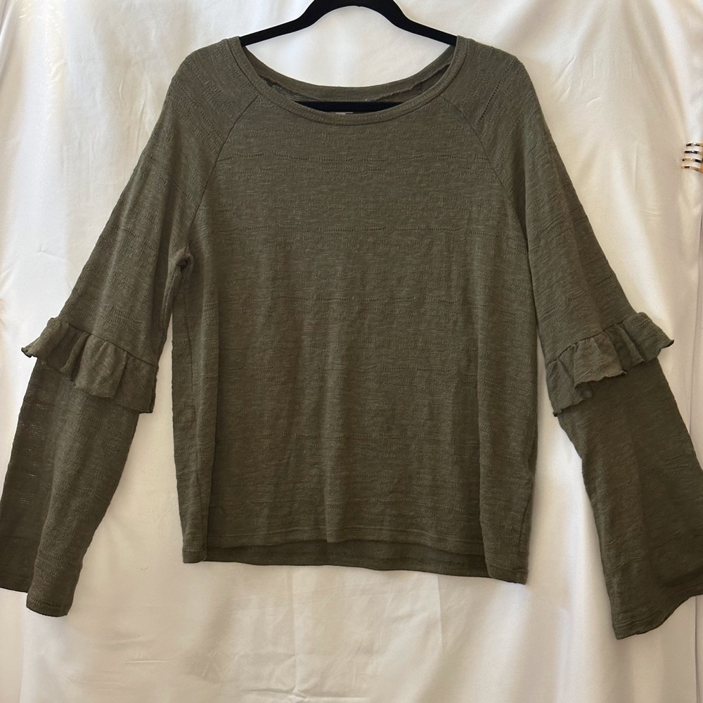 Lucky Brand Women’s long sleeve sweater